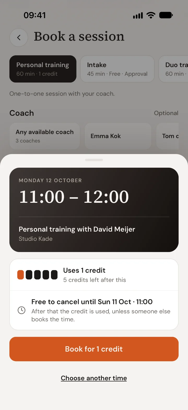 The confirmation sheet: Monday 11:00 to 12:00 with David Meijer, uses 1 credit, free to cancel until the day before.