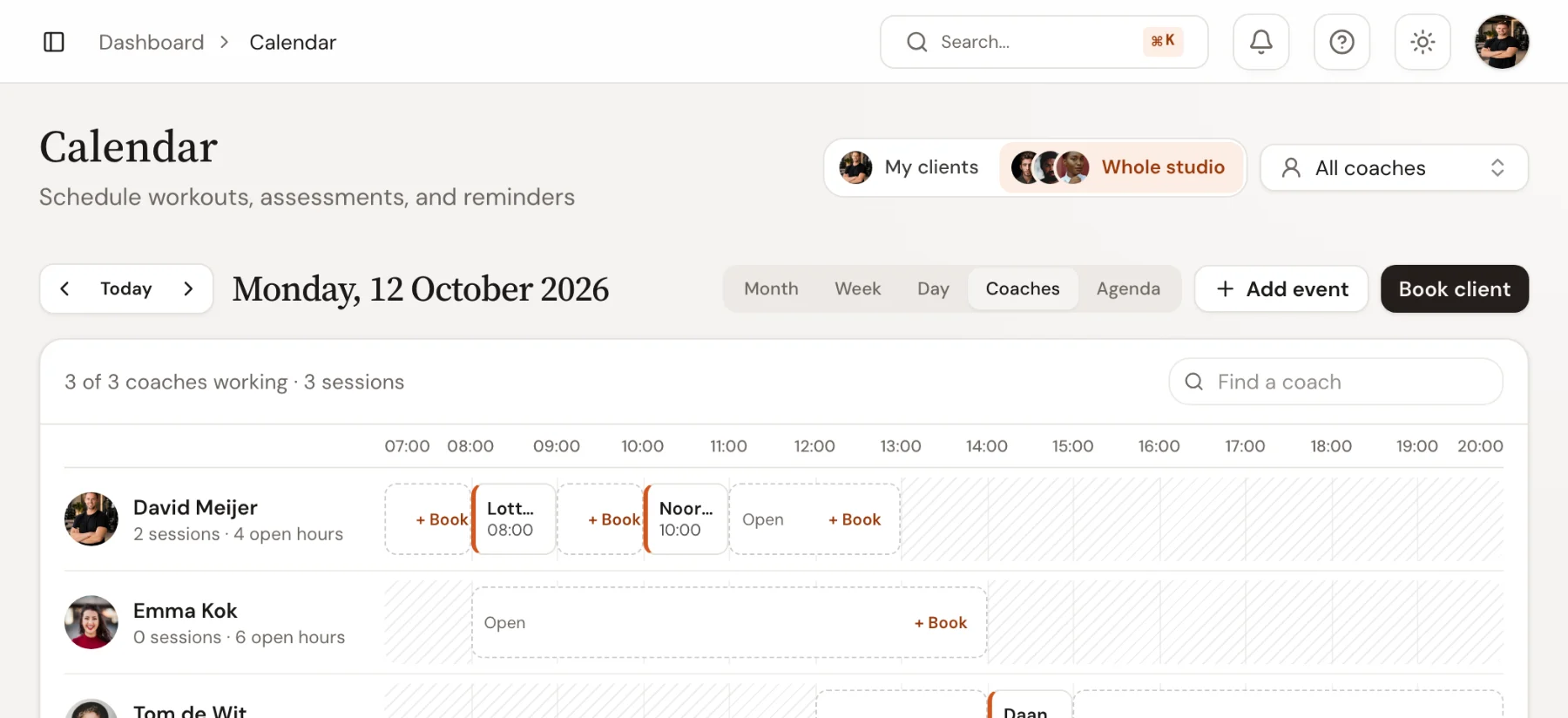 The Coaches view in the Trainnode calendar: David, Emma and Tom each on a row with booked PT sessions, open hours to book and time they are not working.