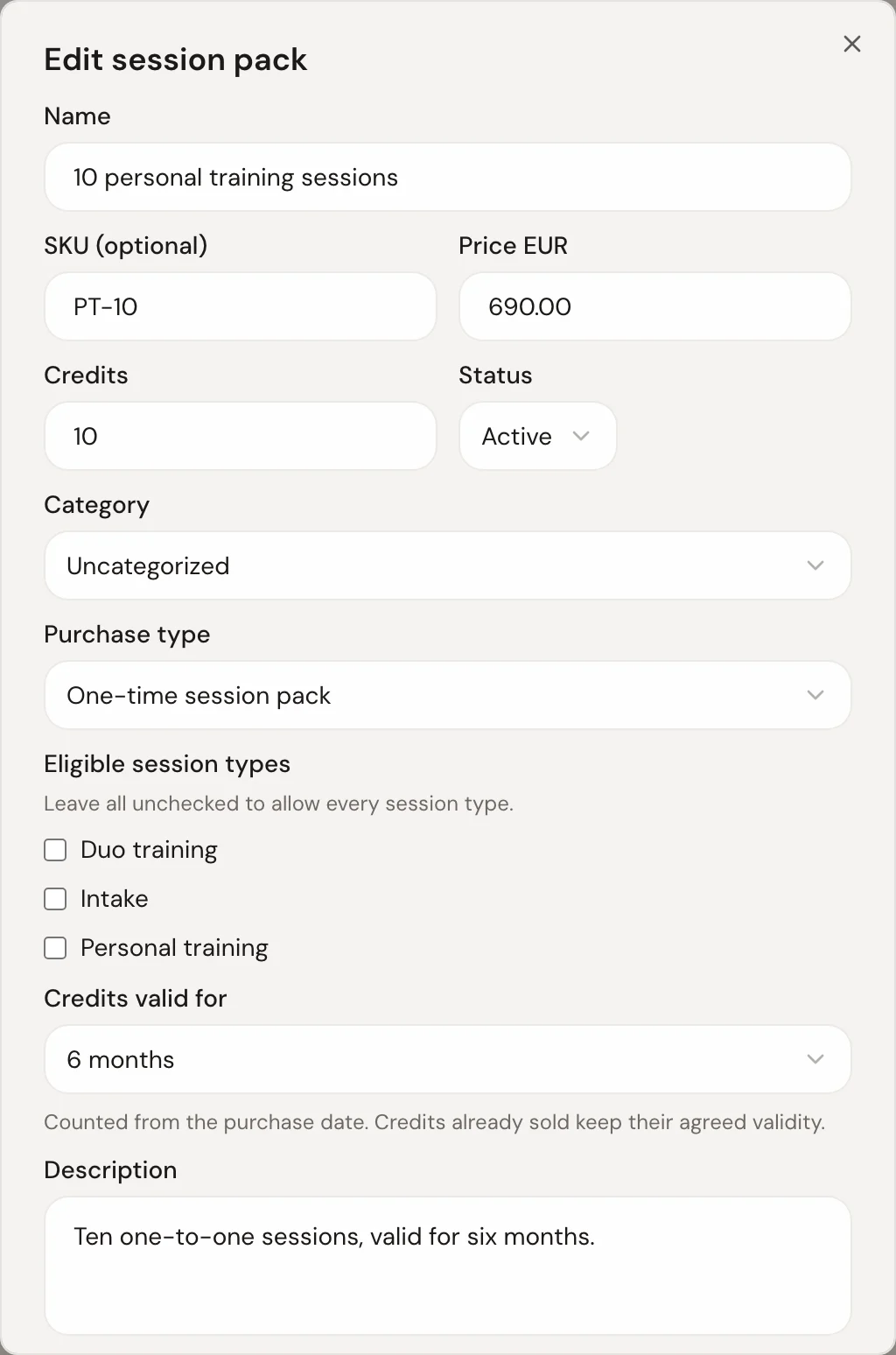 Editing a session pack in Trainnode: 10 personal training sessions, €690, 10 credits, valid for 6 months.